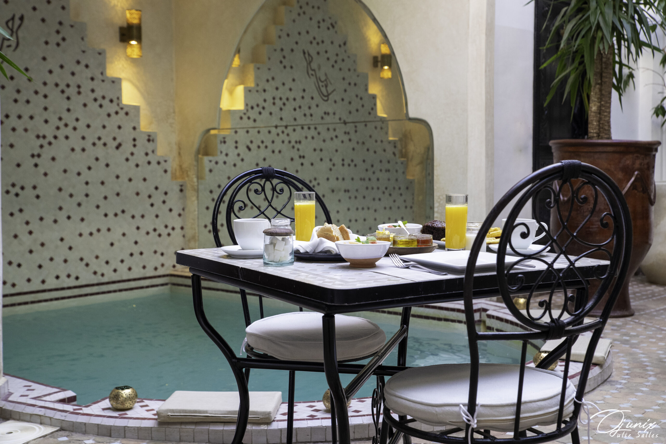 petit déjeuner Riad spa zoraida patio